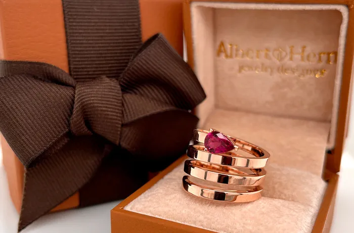 Albert Hern Ring 18kt Gold Spring Tourmaline Pear Rings