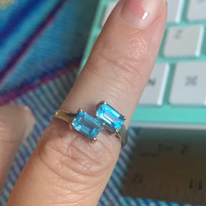 Love Vintage Paris Rings Blue Topaz Bypass Ring 10k Gold Vintage