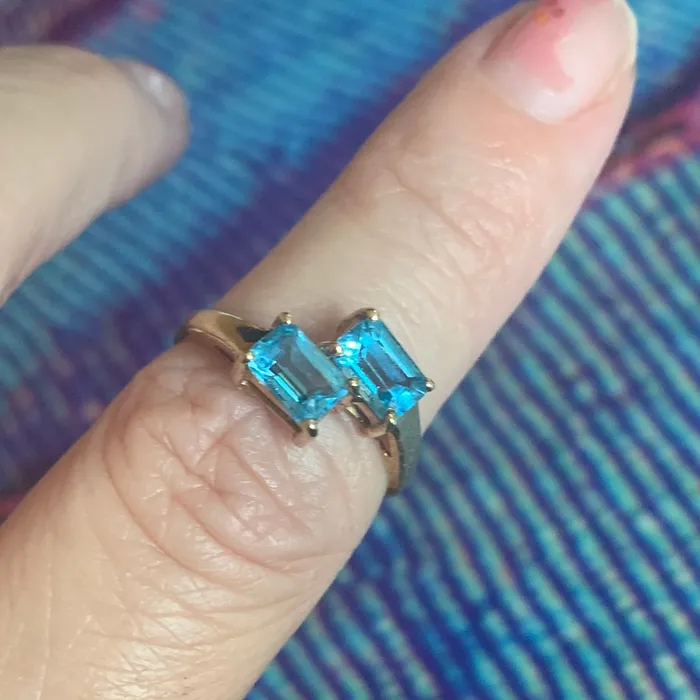 Love Vintage Paris Rings Blue Topaz Bypass Ring 10k Gold Vintage