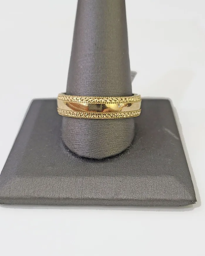 Gold and Diamond Real 10k gold circular sizable ring 10kt yellow size 11 Casual Circle Band Men Rings
