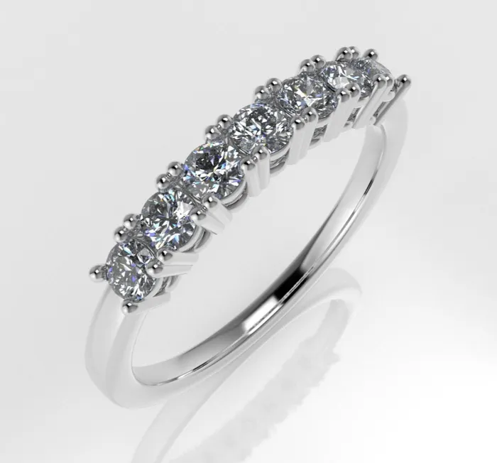 JCM DESIGN JEWELRY Rings 14k yellow gold Ring with 7 Diamond 25mm VS1 each stt prongs stone round