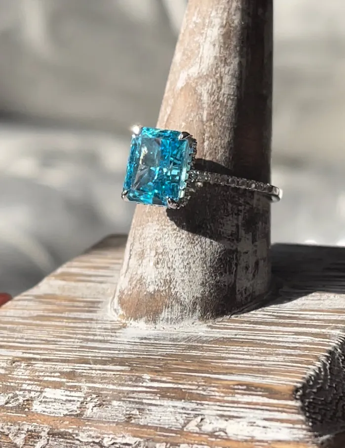 Rings Sophiareneboutiquecom Sterling Silver Crystal Blue Pave Ring Rings Sophiareneboutiquecom Sterling Silver Crystal Blue Pave Ring